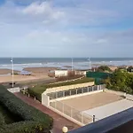 Apartman Les Normandieres-11 By Interhome *