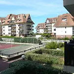 Apartman Les Normandieres-11 By Interhome *