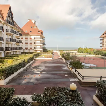 Apartman Les Normandieres-11 By Interhome Cabourg