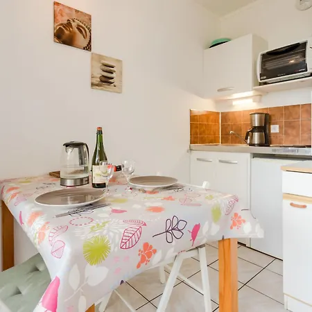 Les Normandieres-11 By Interhome Appartement Cabourg
