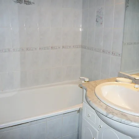 Lejlighed Les Normandieres-11 By Interhome