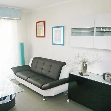 Les Normandieres-11 By Interhome Appartement