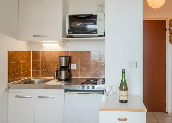 公寓 Les Normandieres-11 By Interhome *