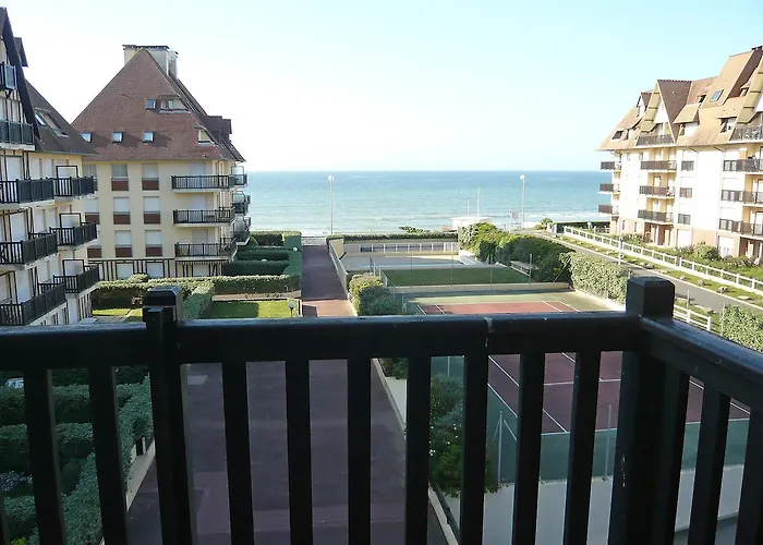 Apartamento Les Normandieres-11 By Interhome